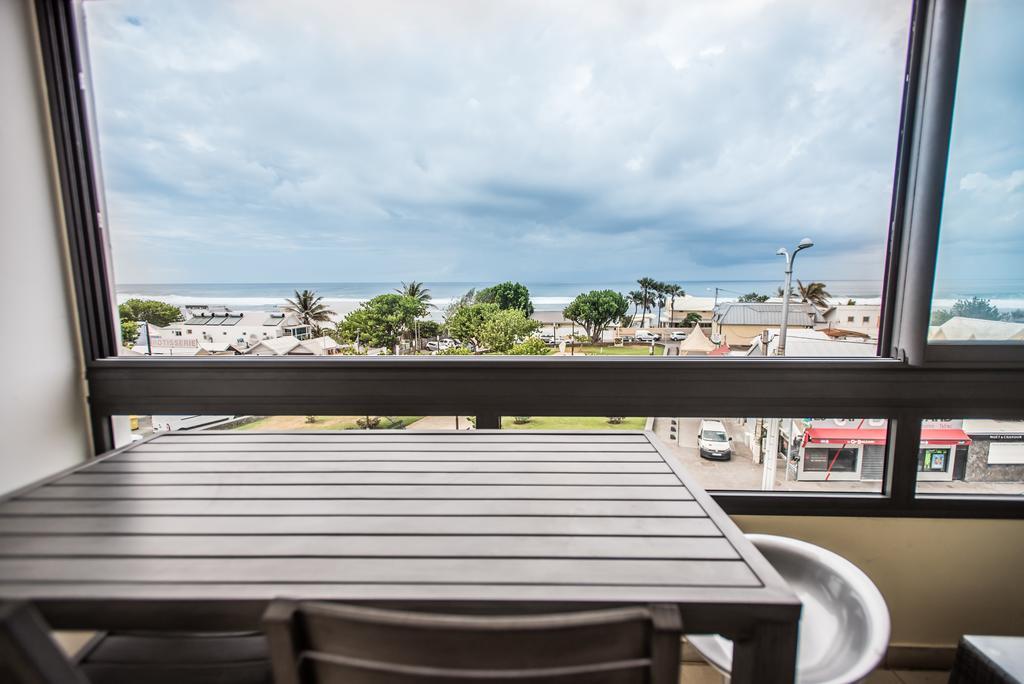 Appartement Le Paille En Queue Saint Pierre Luaran gambar