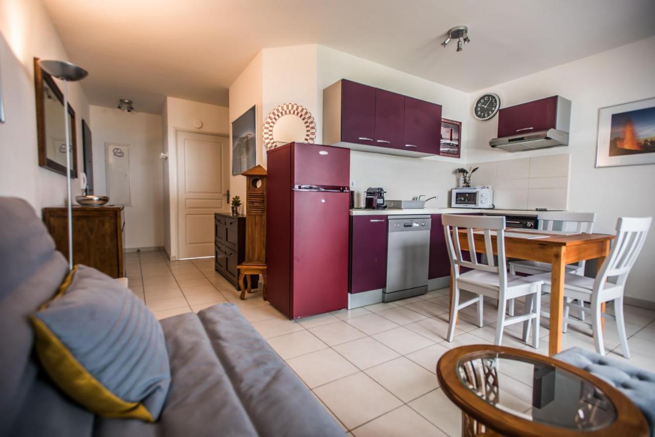 Appartement Le Paille En Queue Saint Pierre Luaran gambar